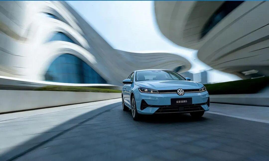 时光淬炼，传奇再启。
自2006年问世，一汽-大众速腾已陪伴450万车主走过二十