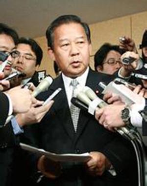 自民党高官称中方在东海和南海的活动是“”霸权扩张”！
5月14日，《产经新闻》报