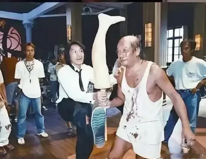原来当年《功夫》里的这个镜头是这样拍的[哆啦A梦吃惊] ​​​