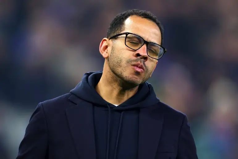 The Athletic UK切尔西跟队记者撰写社论文章—切尔西真的在危机中吗？