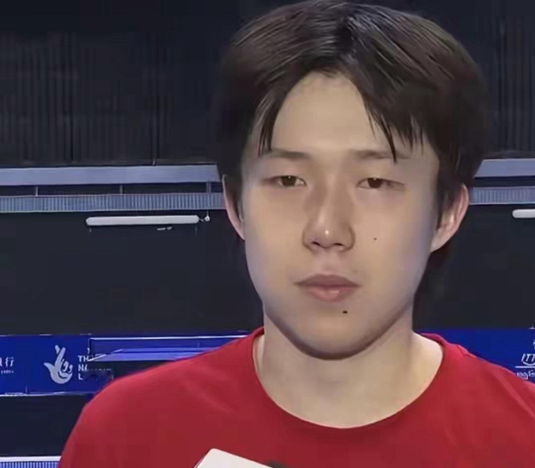 王楚钦：大家都清楚现在的局面，但谁又能说能稳吃我们呢王楚钦乒乓球 北京时间4月2