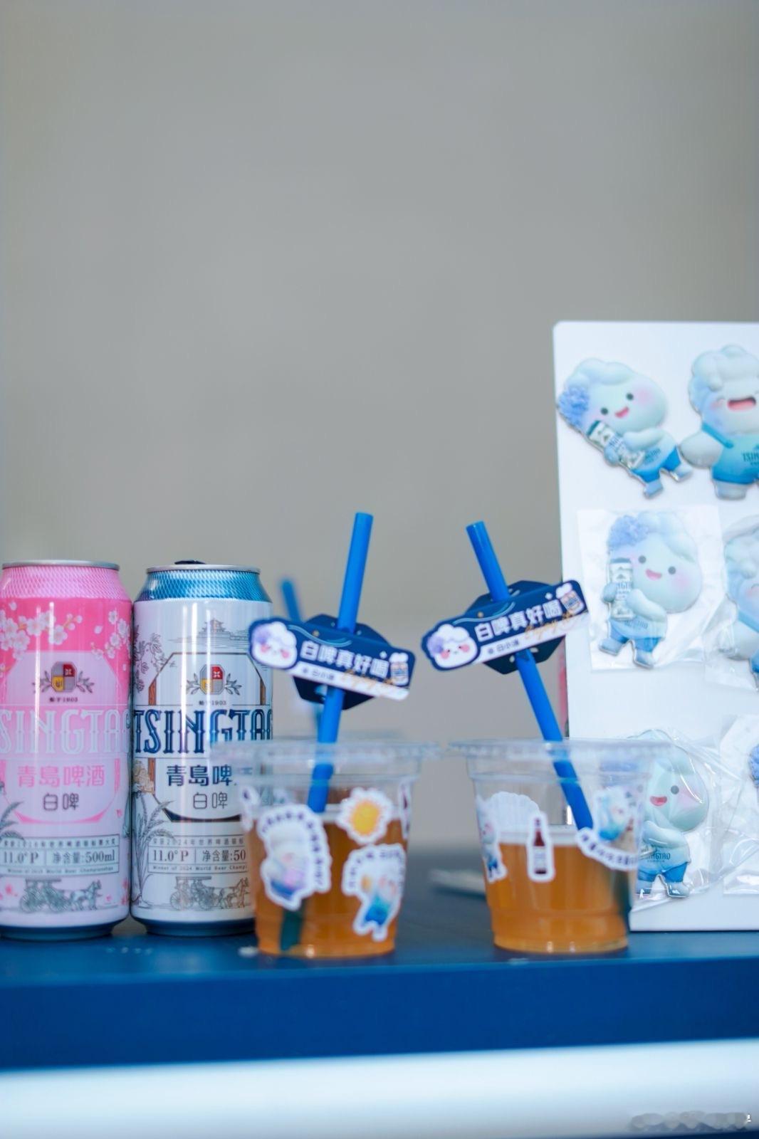 总要喝一次世界金奖白啤吧逛青岛喝青岛🍺谁说一定要喝外啤才好？咱青岛啤酒白啤获得