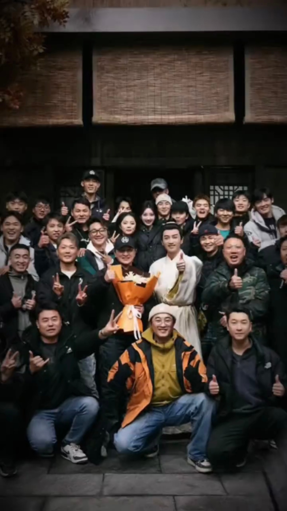 电视剧云襄传[超话]   抖抖捡到的合照 陈晓云襄传之将进酒  ☁️  