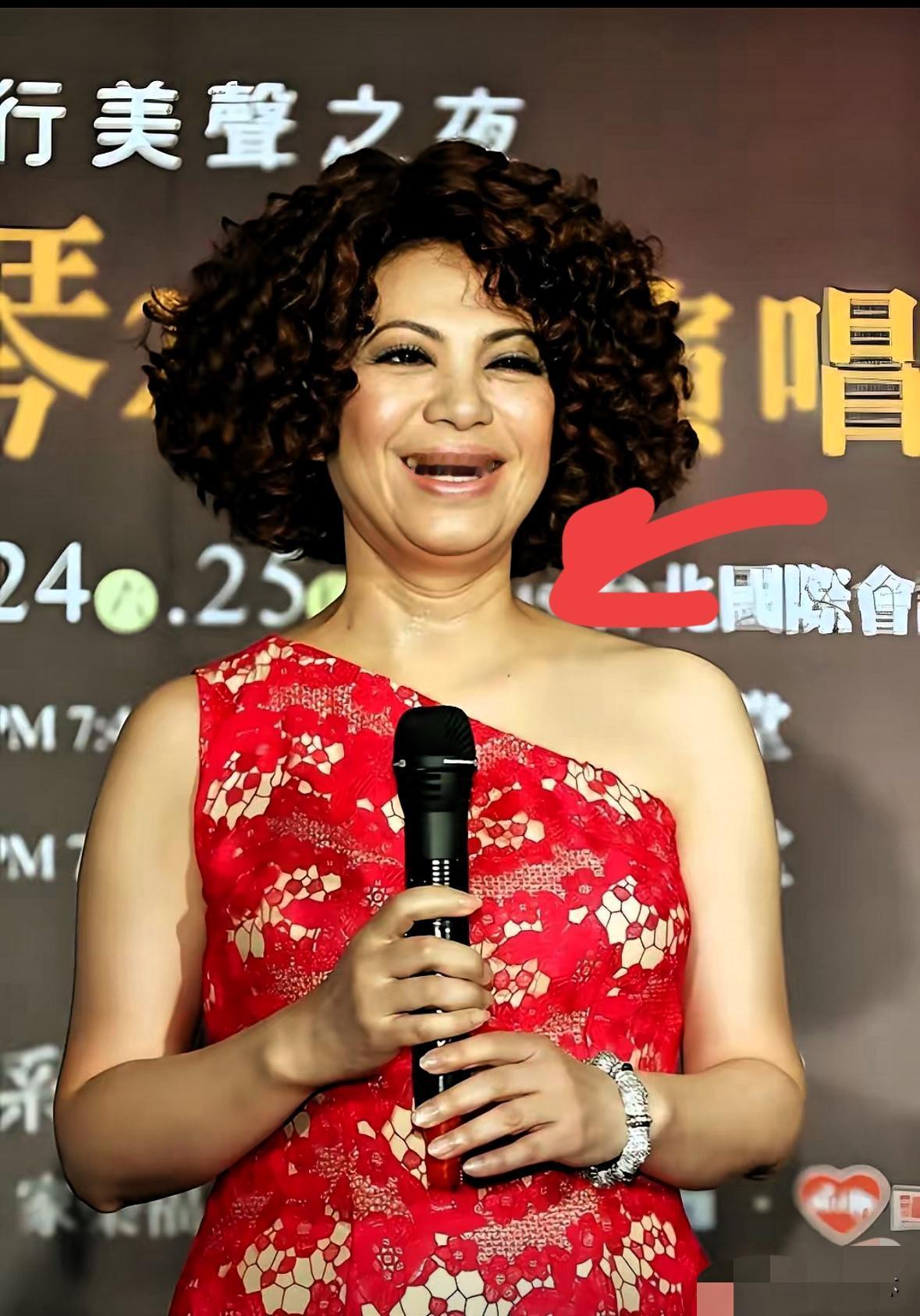 好奇查了查蔡琴，
不查不知道，
一查才发现，原来蔡琴的爷爷竟然是被称“蔡一炮”的