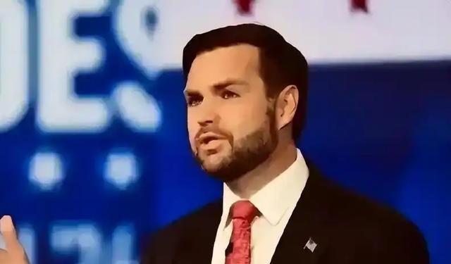 美国副总统万斯忍无可忍地发出警告：如果有一天中国在高科技领域超过了美国，那错不在