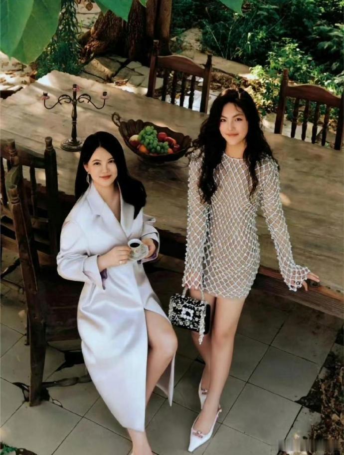 14岁的王诗龄为何显得成熟？她与森蝶同龄，却给人不同的印象。少女感确实珍贵，但每