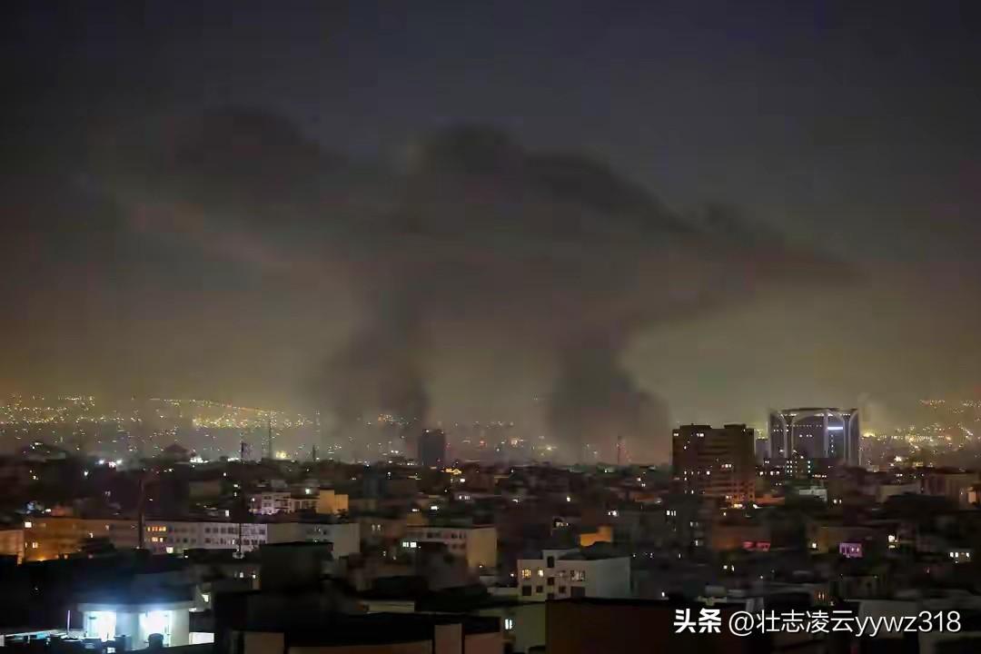 突发！以军直扑伊朗总统府，
百架战机炸响德黑兰
 
真的不敢看！中东局势突然失控