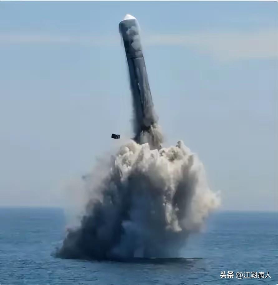 【巨浪】在七七事变前一天试射，警告的意味再明显不过了。我们赶在七七事变前一天试射