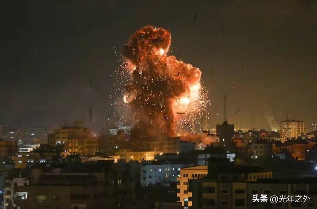 当地时间3月1日凌晨，以色列国防军发布消息，宣布对伊朗境内的弹道导弹发射装置以及