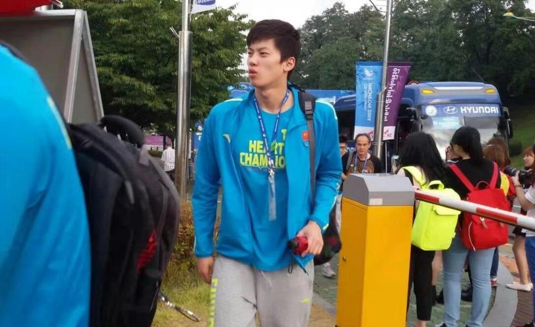 12.27打卡1️⃣微博年度能量人物体育大赏向全世界安利我担微博之夜