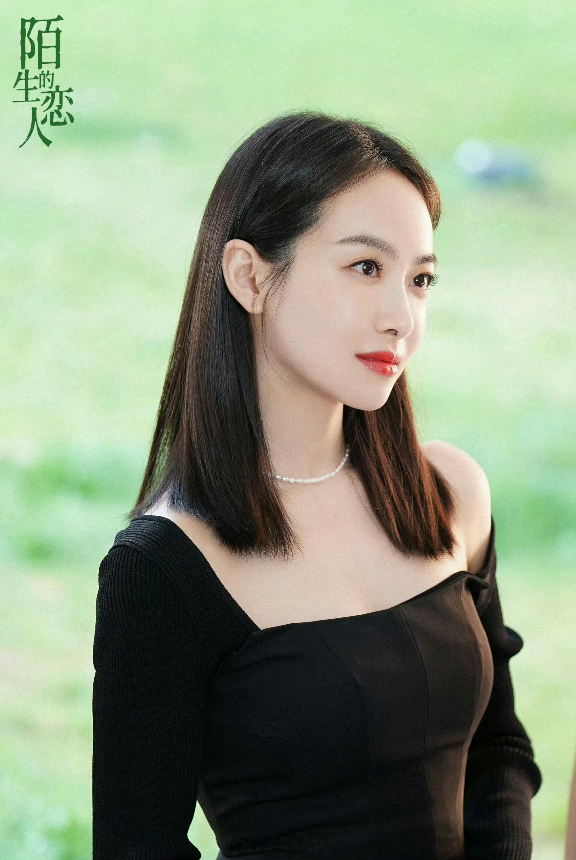 今天是罗芊怡生日，祝福罗姐生日快乐[爱你]这也是故事的时间线里出狱后的第一个生日
