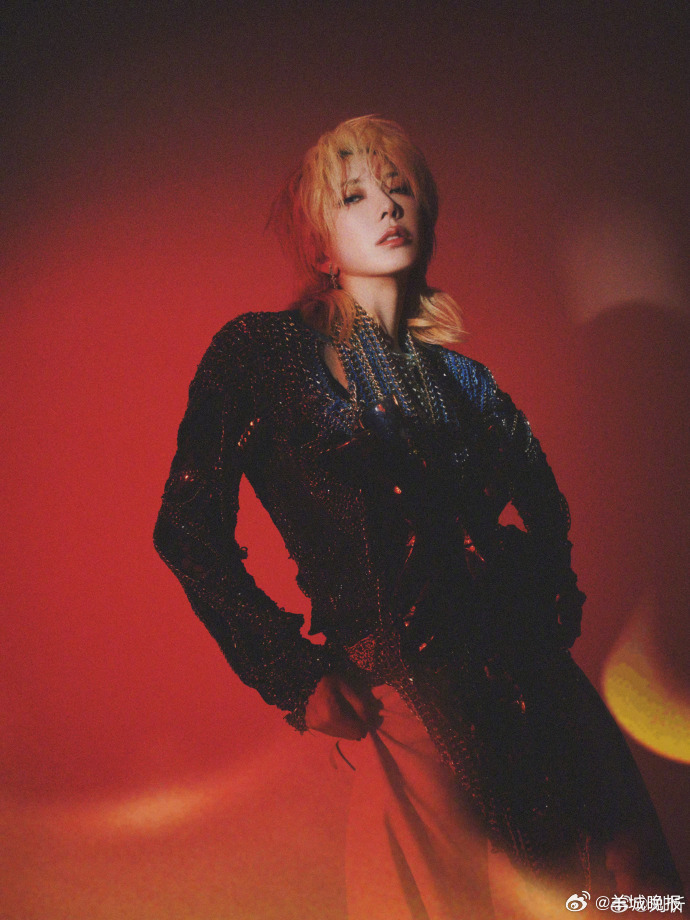 【今日开唱，你期待谁？】乐动江畔，热爱扬帆！11月15-16日，2025南京江豚