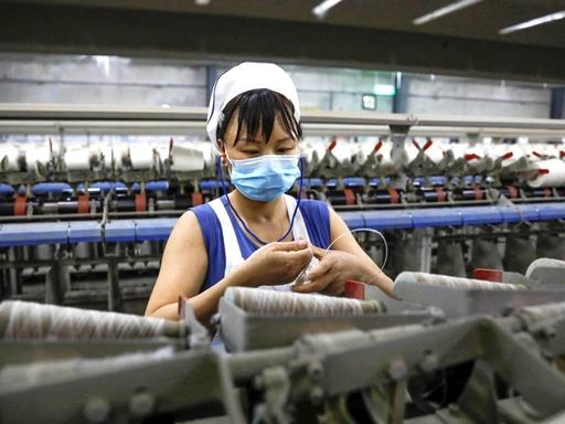 如果所有企业都缴社保，那商品会不会涨价？答案是肯定的,社保本身就是用工成本，过去