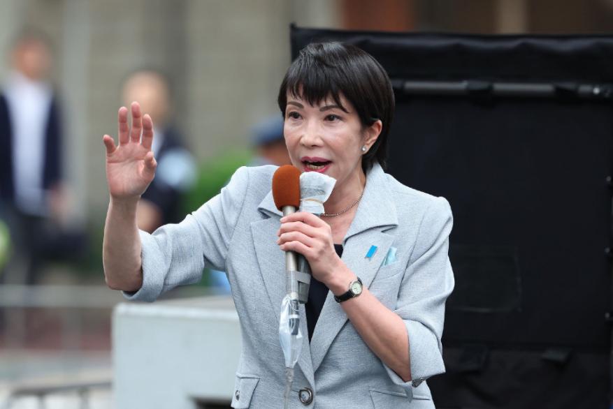 高市早苗惹祸了，
东京直接向中国大使馆抗议：你们要注意言辞，别“砍掉首相的头”。