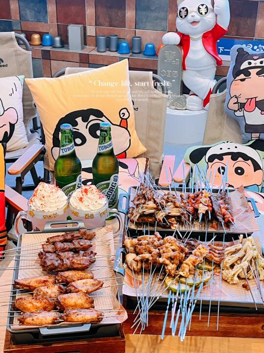 【蜡笔小新主题烧烤店】沉浸式点单攻略