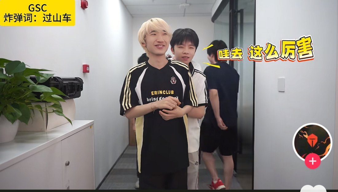 在明知道寇书源是藏狐的情况下还能把我藏狐一跳： 