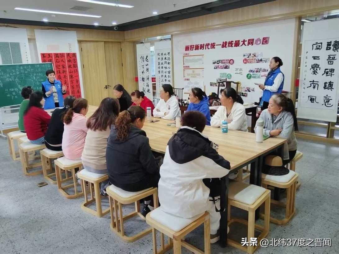 万柏林区暖心阵地！“老伙计俱乐部”温情守护银发晚年
 
近日，万柏林区南寒街道玉