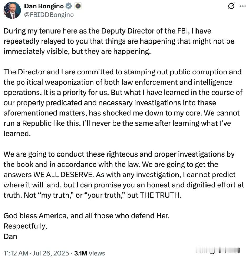 美国 FBI 副局长邦吉诺今天发了一条神神叨叨的帖子，表示要揭露“真相”。
邦吉