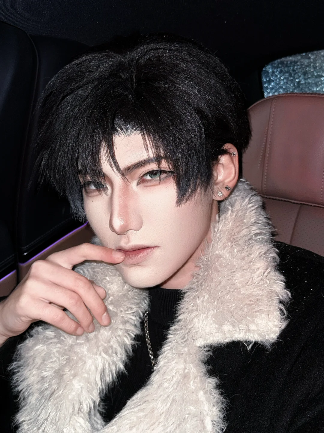 咱们两个谈这么久恋爱全靠着我有一副好皮囊