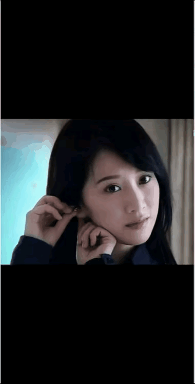 摘耳环那一下，太迷人了！别说宋思明了，宋公明来了都得跪。 