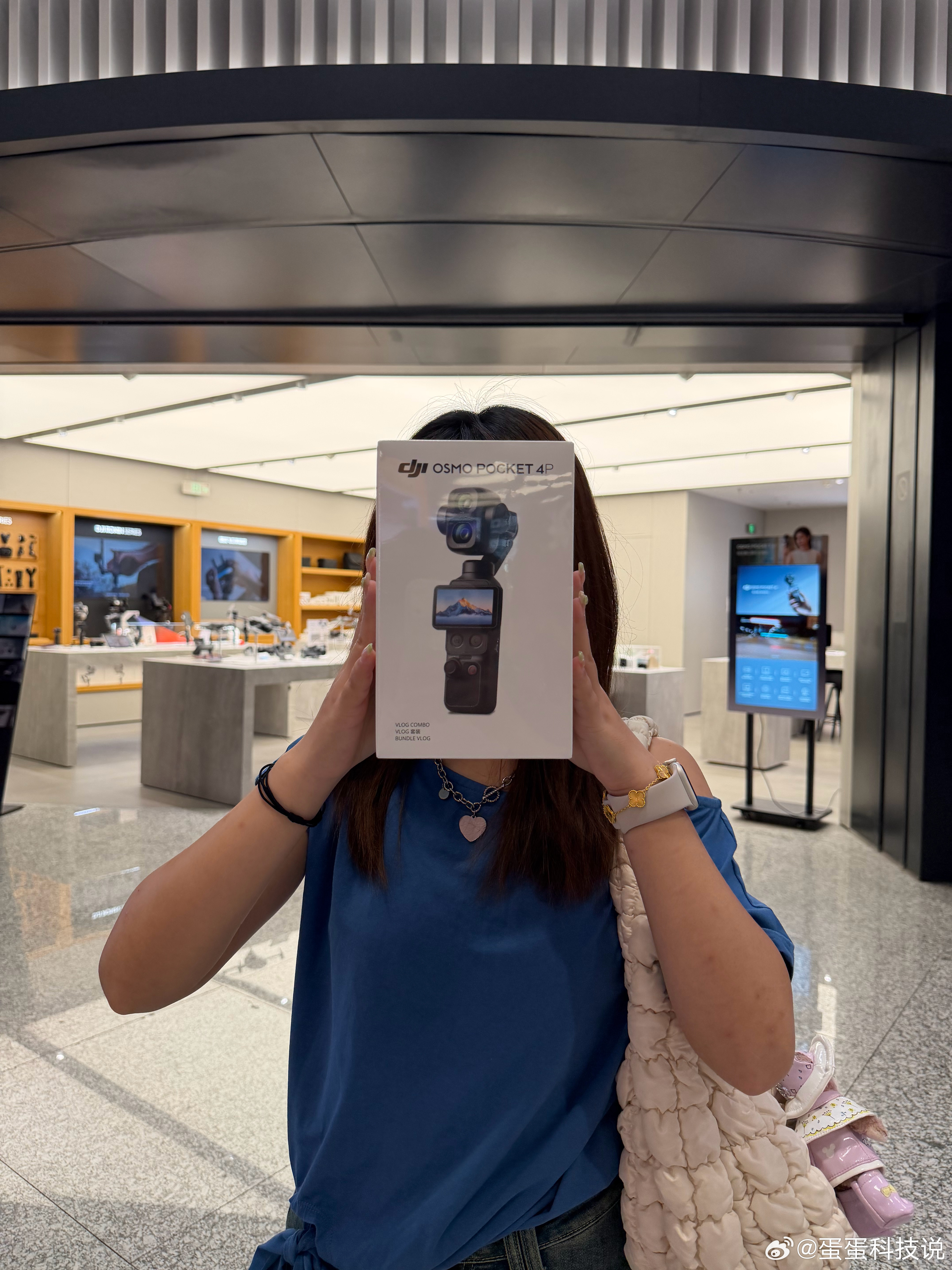 生活手记 终于终于买到pocket 4P了，萧山机场门店最后一个！太激动了！ 
