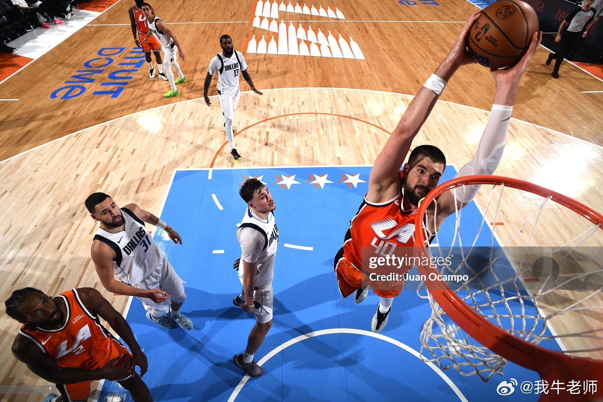 MFFL 来自Shams的消息。步行者与快船完成交易。步行者得到祖巴茨、科比·布