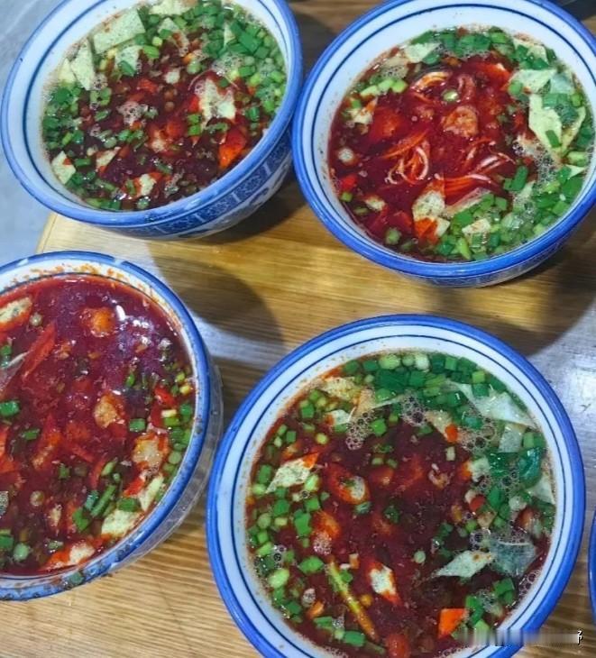 千年一味，西府留香！西安艳阳天西府饭店保留了近200个地道西府小吃钟楼陕菜宝藏店