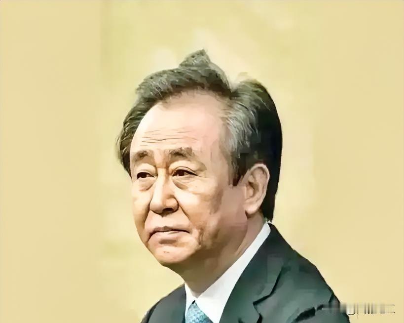 许家印当年奢靡土豪生活
      现在连120万都拿不出来了，真的很讽刺
  