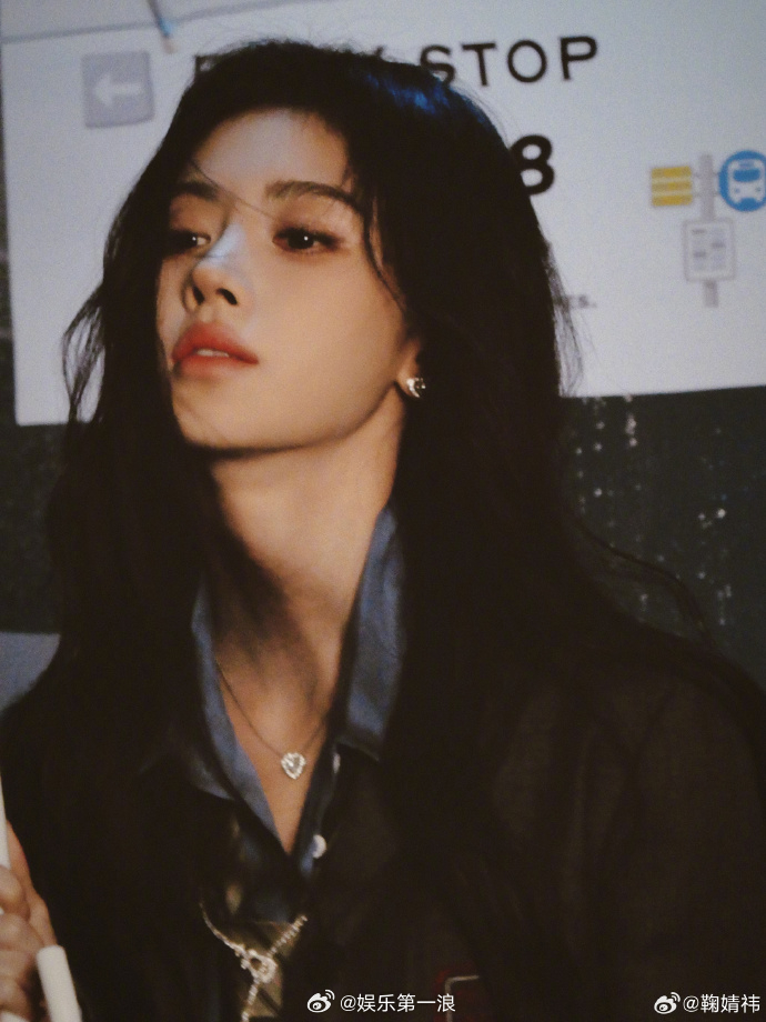 丝芭起诉月鳞绮纪承制方4月1日，发声明再次强调鞠婧祎与丝芭签订的《艺人专属合约》