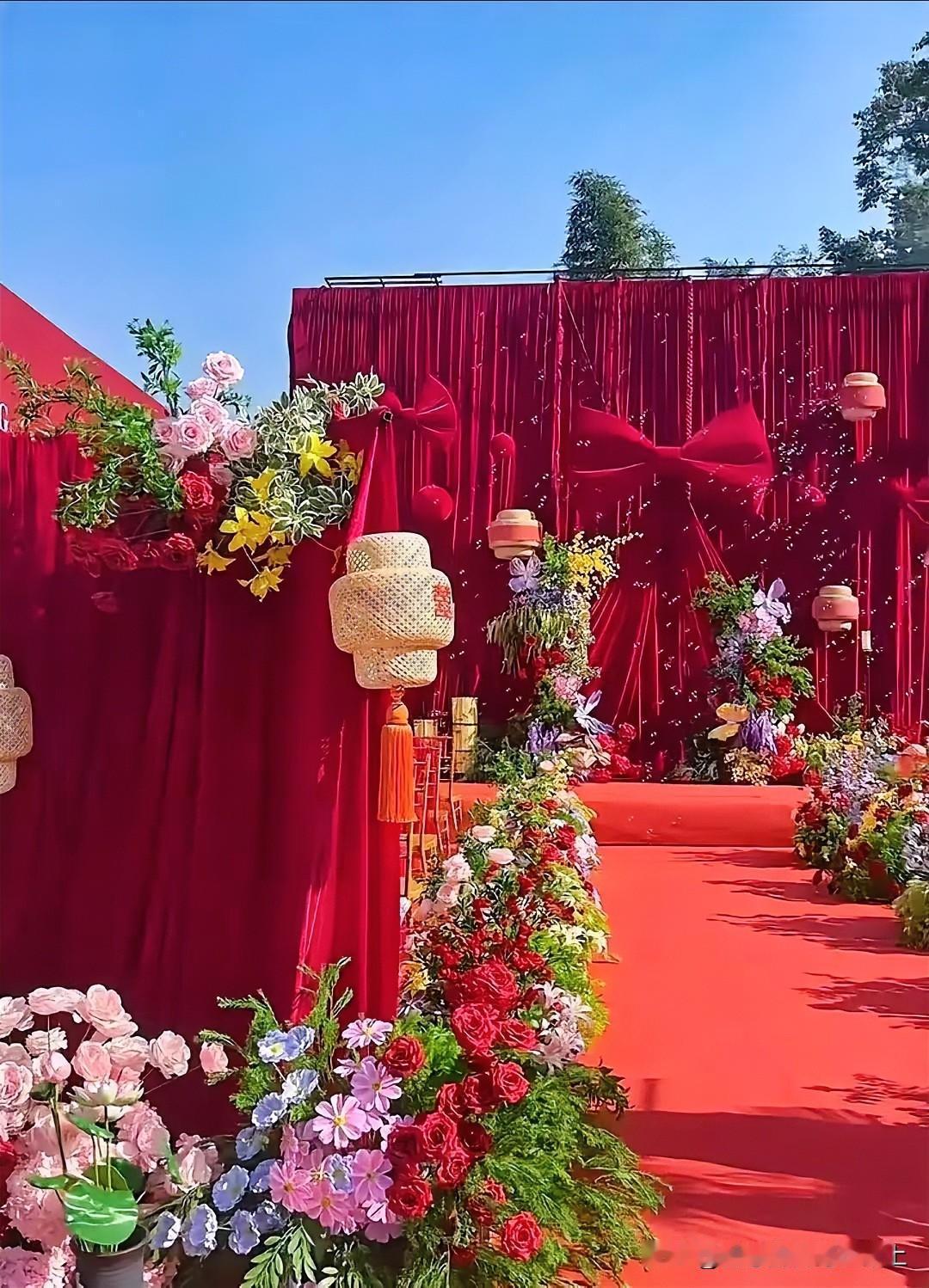 一个有意思的小发现[翻白眼]
很多女人觉得结婚吃亏所以提倡不婚，很多男人觉得结婚