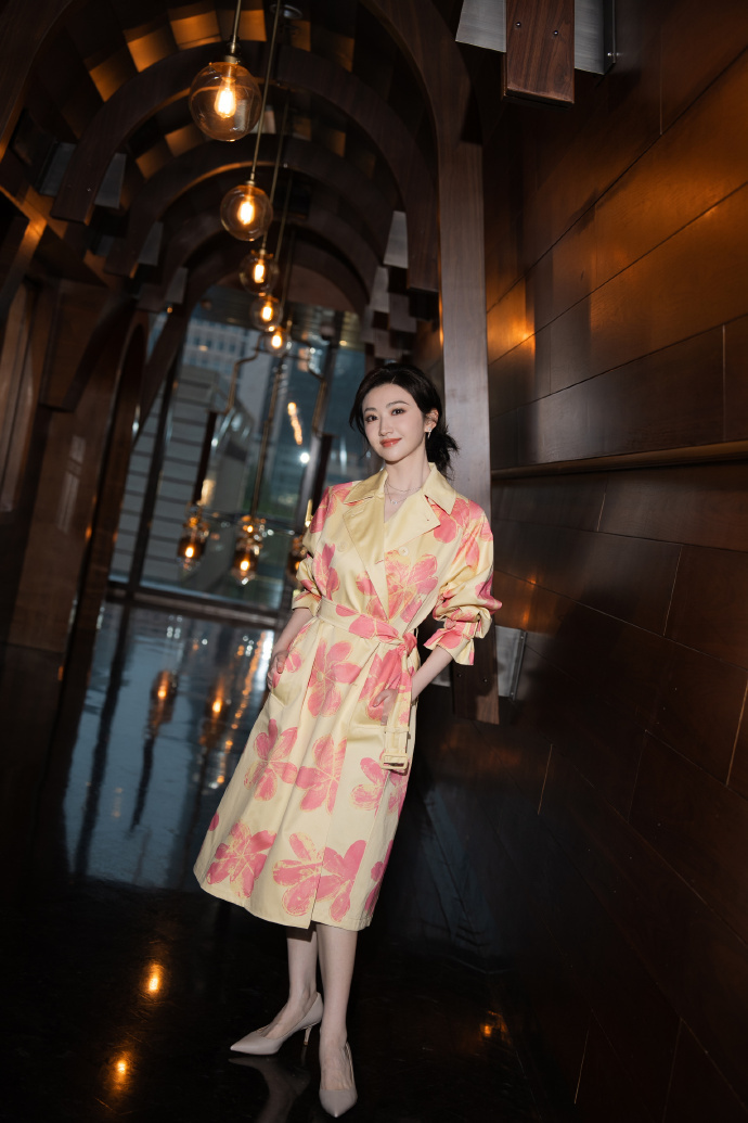 景甜滴血认亲这段景甜你在用你美丽的脸做什么大甜甜搞笑日常上线！复刻宫斗滴血认亲桥