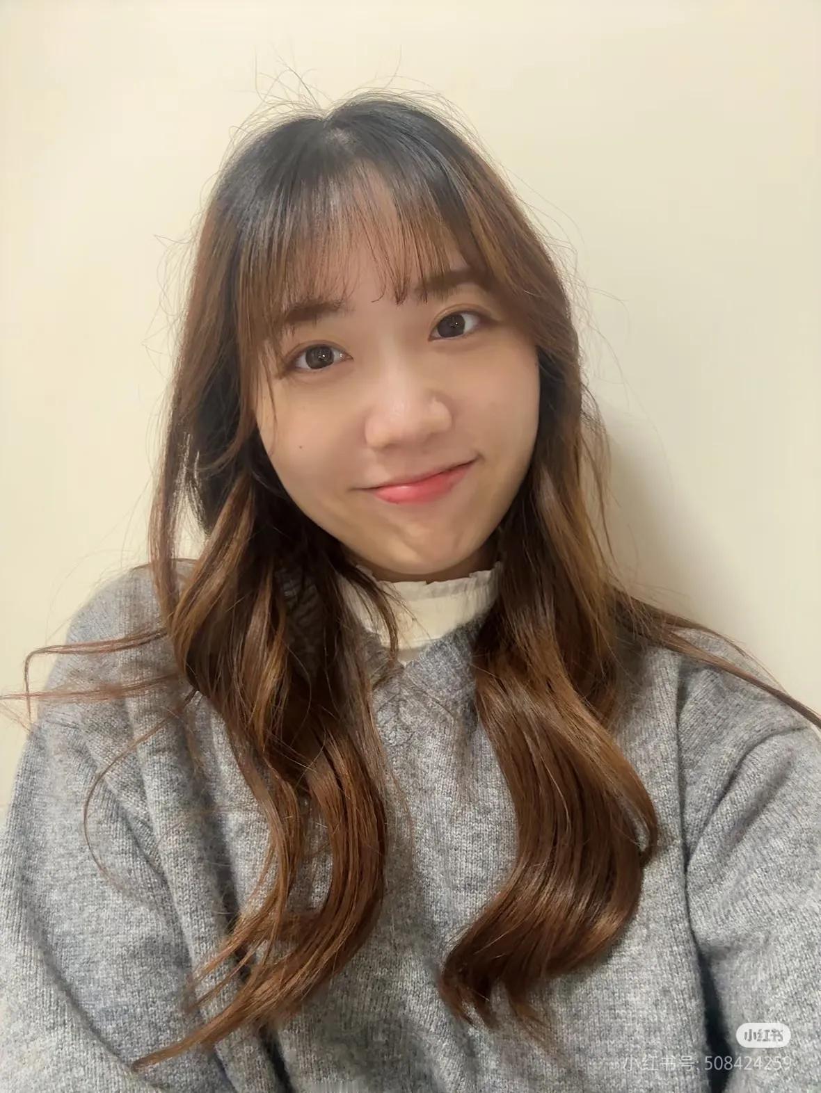 话说香港近几年就推出了许多样靓身材正，气质也相当不错的新晋博主，而Nina就是其