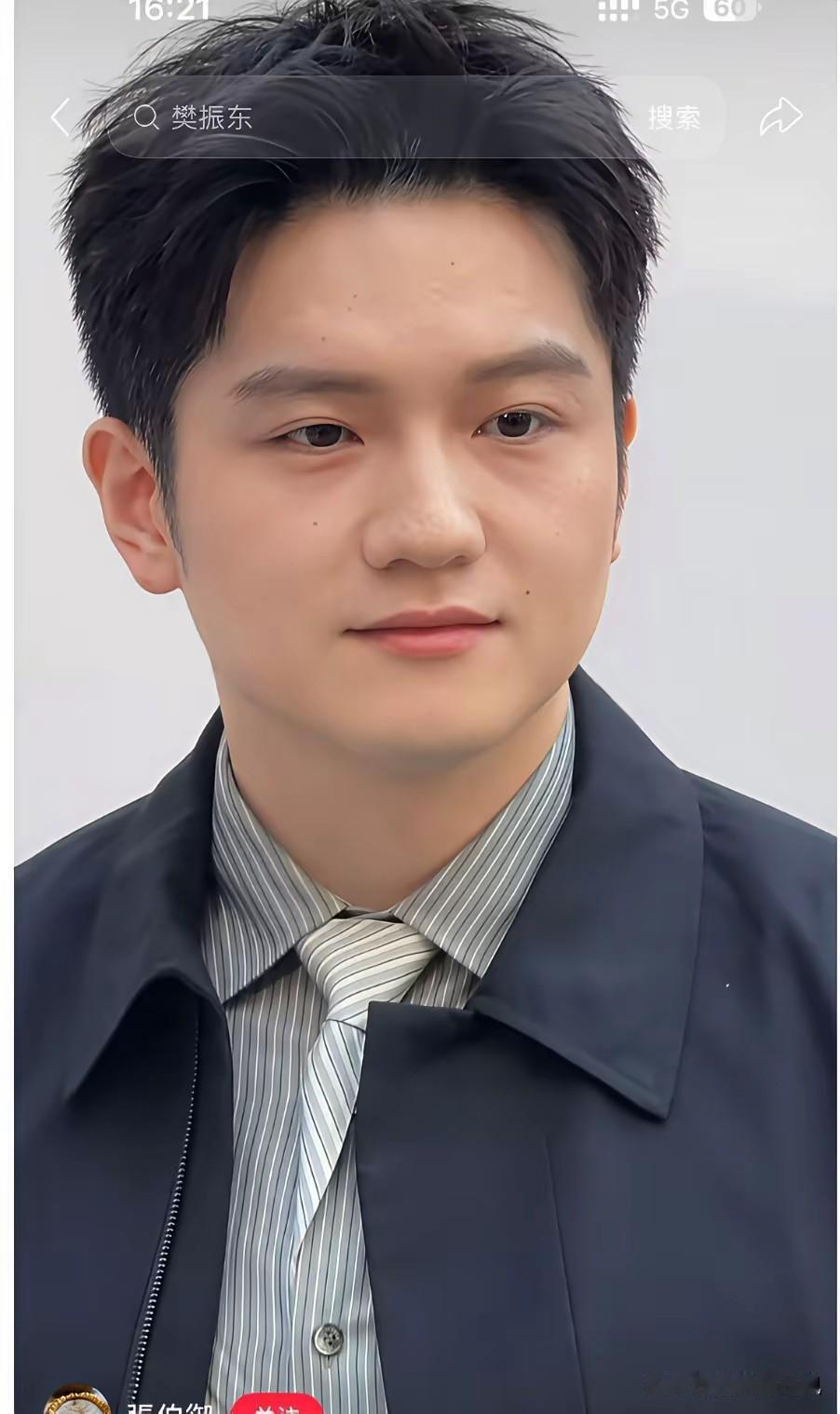 樊振东不在现场，现场却处处都樊振东的影子。

WTT阿斯塔纳球星挑战赛激战正酣，