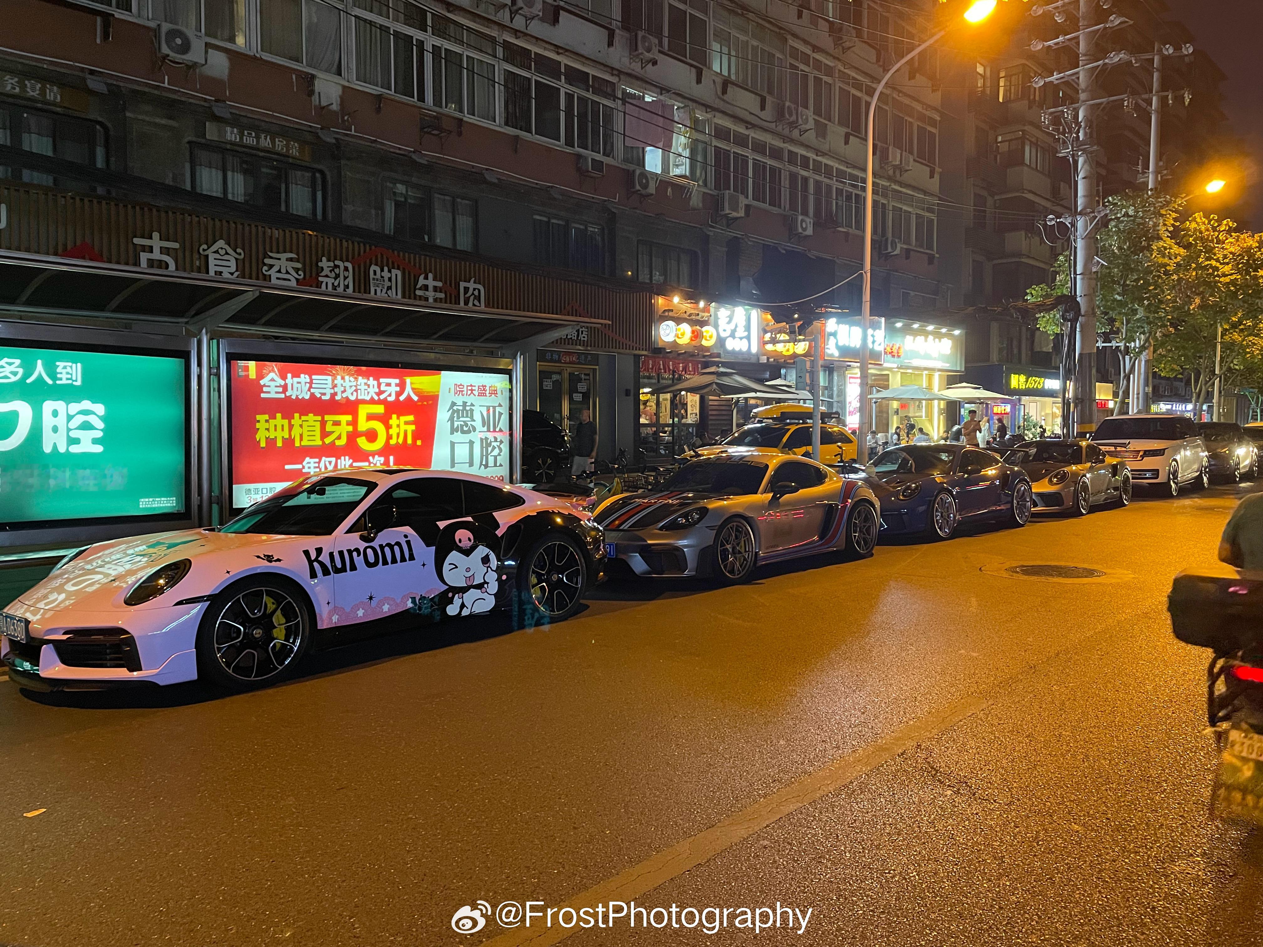 两辆gt3rs，一辆gt4rs，一辆turbo s，还有个spyder rs要来