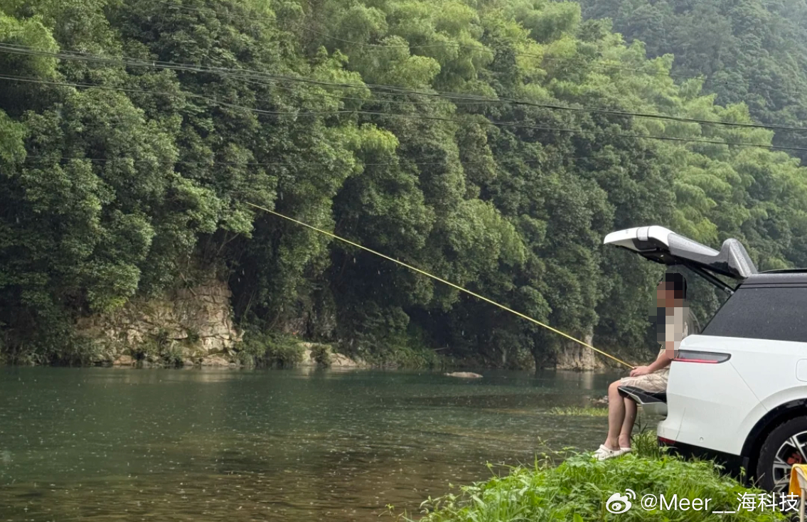 领克 900 天地门实测，钓鱼人的移动堡垒，爽到不想回家钓鱼人最怕啥？跑老远找钓