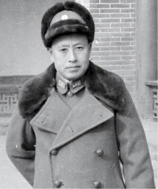 东北军将领于学忠在重庆隐居时，先后在柏溪、回兴等地买了200多亩田地，分给黎树清