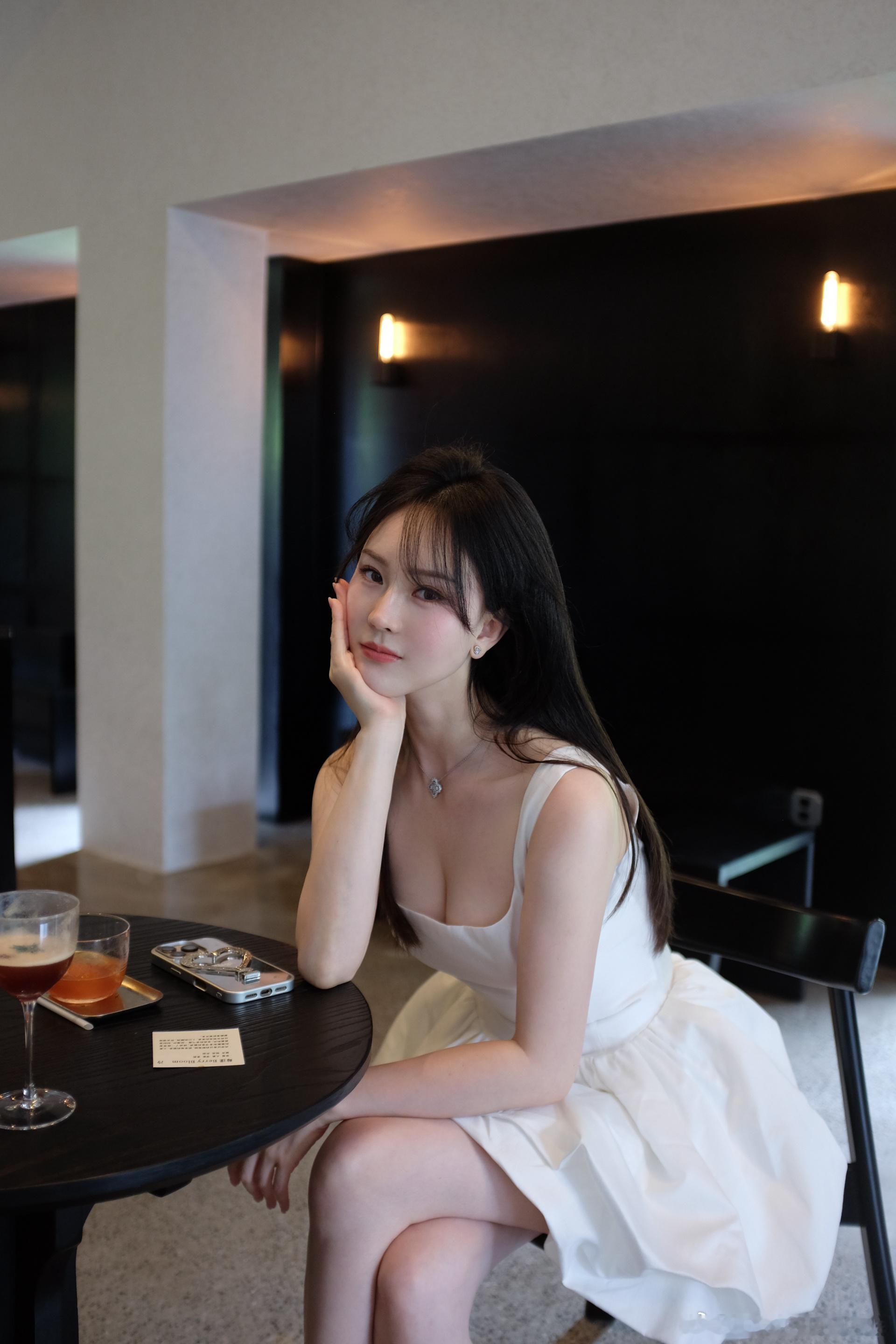 想到我们毫无结果 又想到世界如此辽阔 成都·麓镇