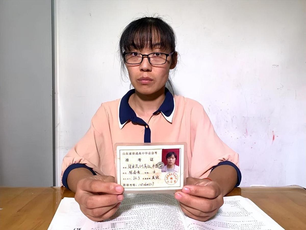 “我的人生你赔不起！”2020年，山东高考落榜女孩陈春秀，打工十六年参加成人高考