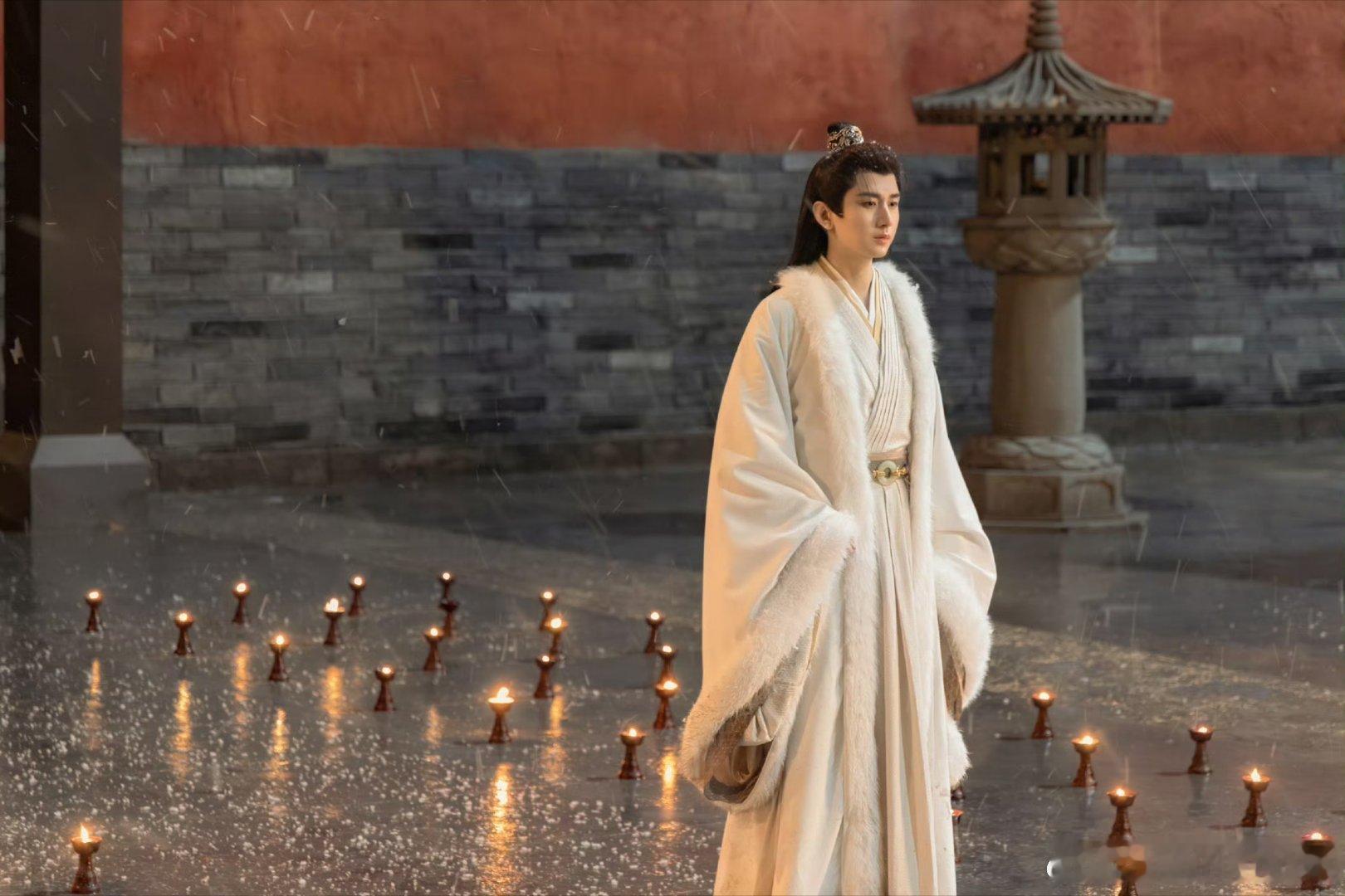 H成毅赴山海cy成毅你是我的乍见之欢，你是我的眼神所向，你是我的温柔的归宿，你是