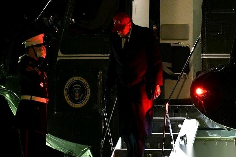 “四周！美军打伊朗，就四周！”
这话不是别人说的，是美国总统自己亲口放出来的。