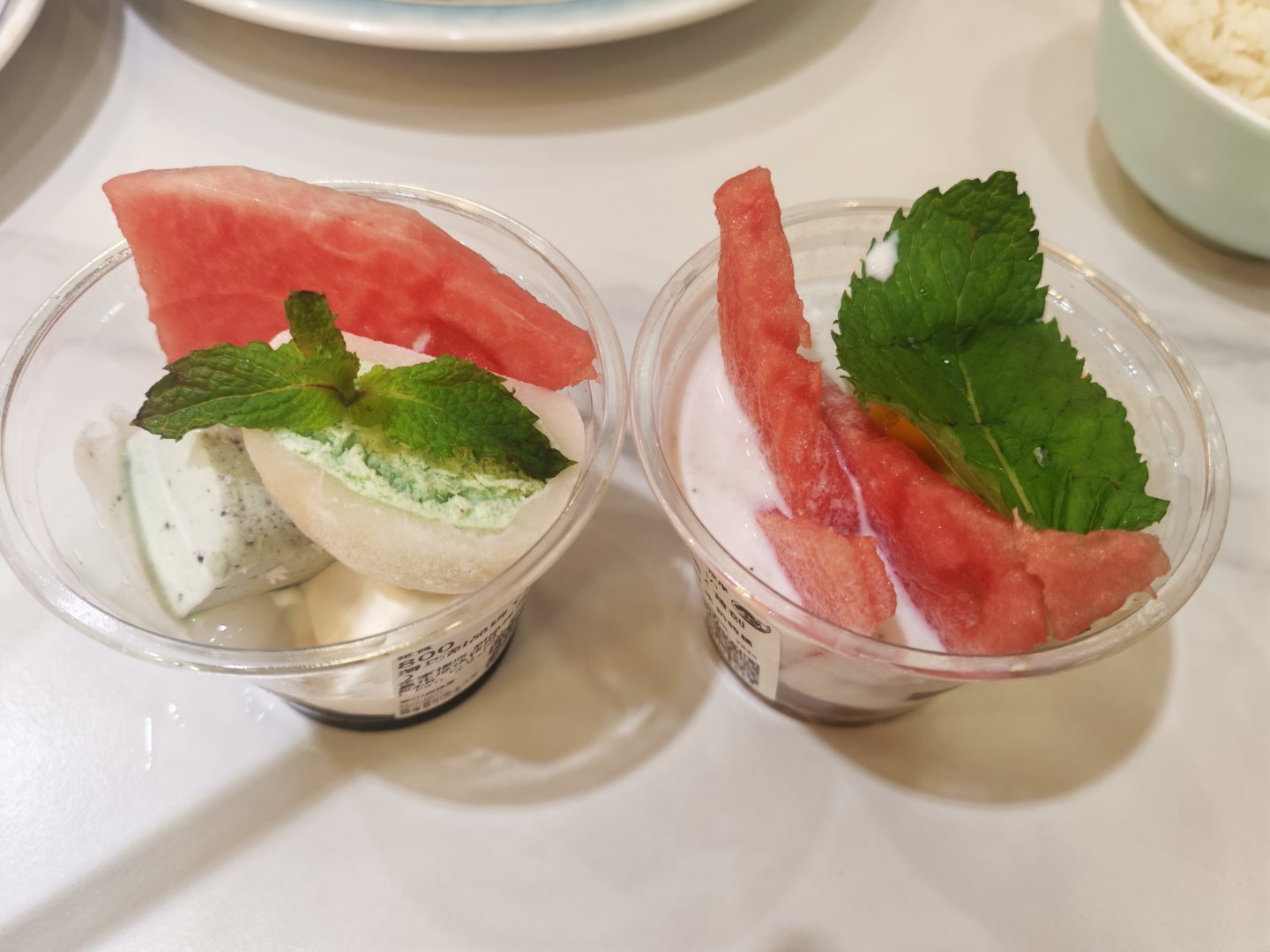 秉烛饮冰 来一杯全家福甜品碗 