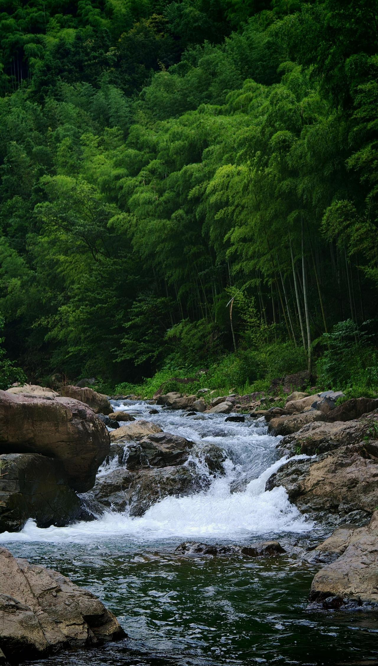 🌿江南小西藏藏不住了！董岭村这条玩水路线
谁懂啊家人们！在杭州周边挖到个自带空