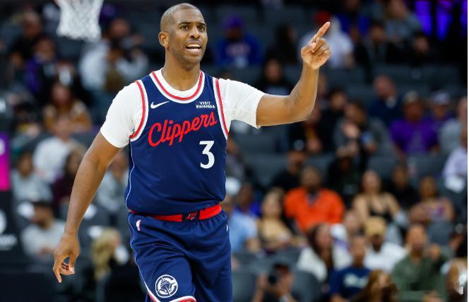 船记：这是保罗举办万圣节派对后的首个主场胜利12月21日讯 NBA常规赛，快船主