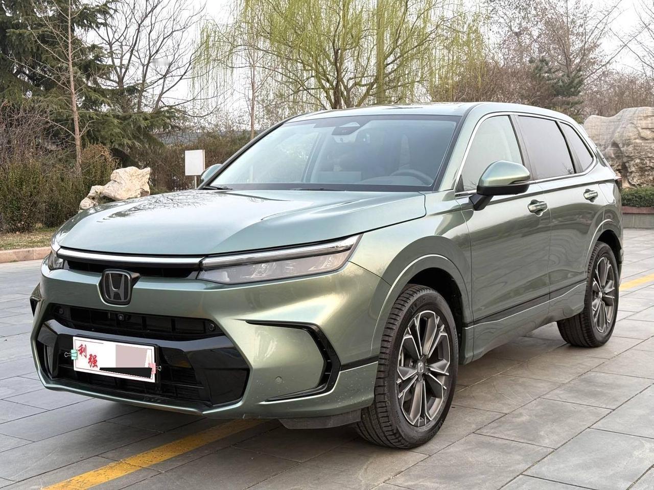 准新车
本田 2023款 皓影 1.5T 无级 240TURBO 四驱尊享版5座