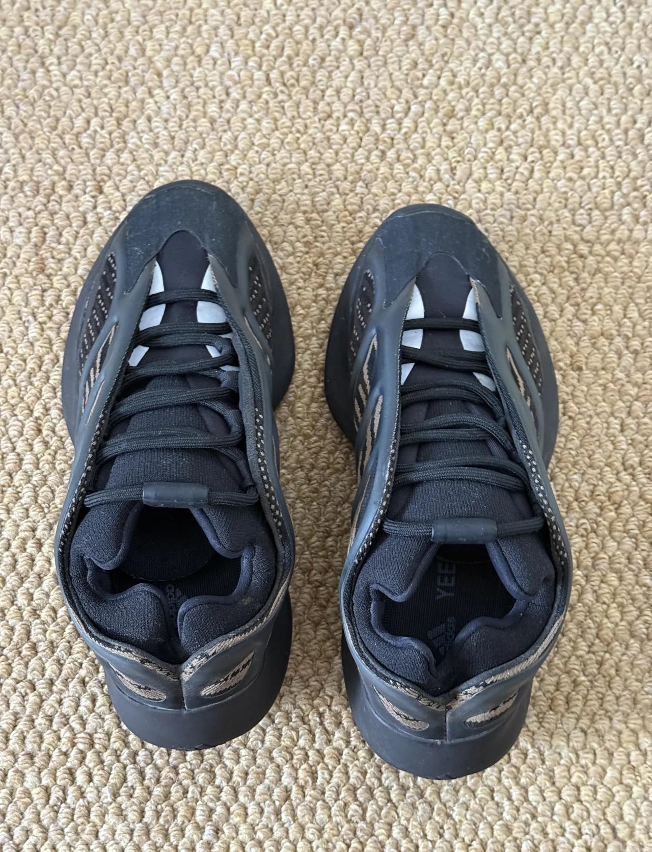 搬家断舍离｜yeezy
好鞋分享 鞋子断舍离