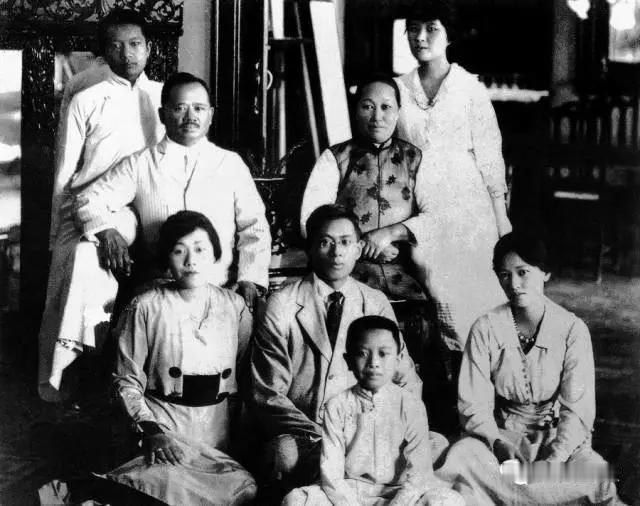 曾极其显赫的中国第一豪门宋氏家族，为何后代血脉如今竟只剩下一位混血儿？二姐宋庆龄