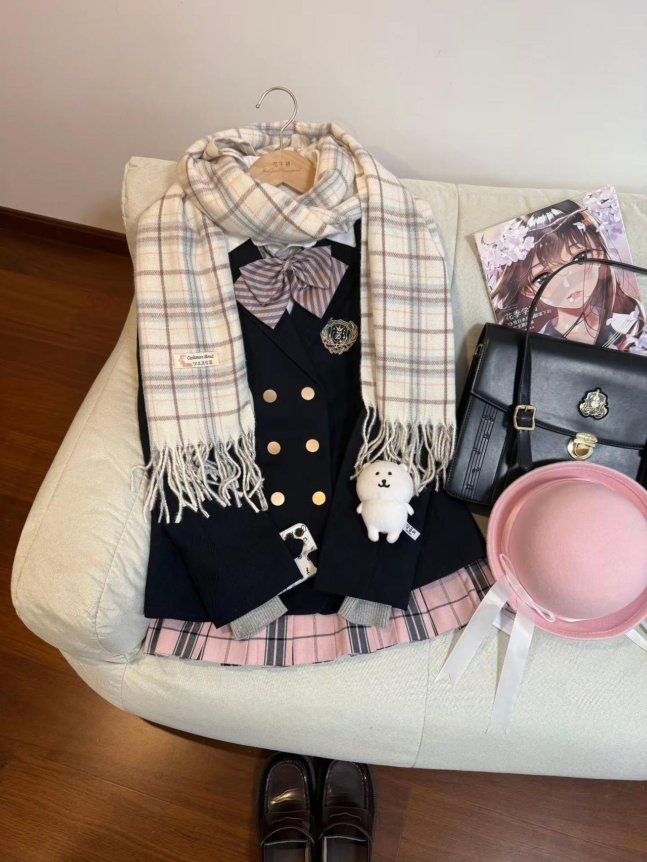 不敢想象这一身有多美。jk穿搭