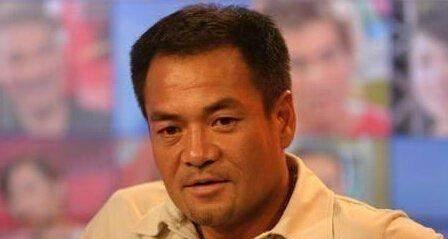 1994 年， 王志文 抢走了 尤勇智 的女友 许晴 ，尤勇智到 葛优 家痛哭，