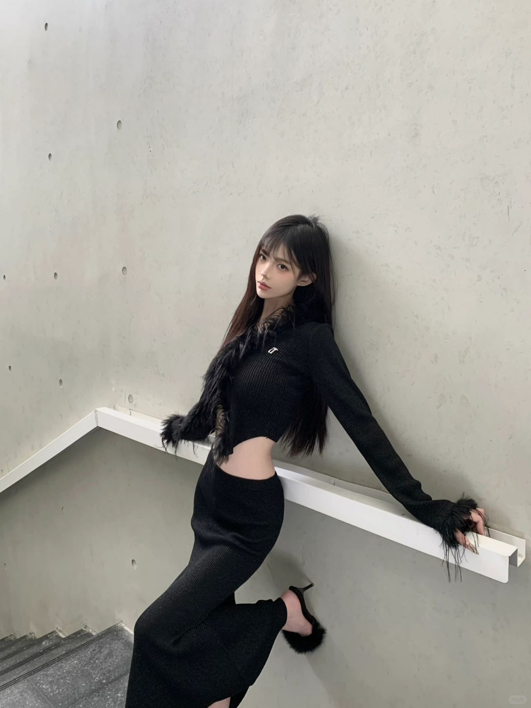𝑜𝑛𝑙𝑦 𝑓𝑜𝑟𝑤𝑎𝑟𝑑.