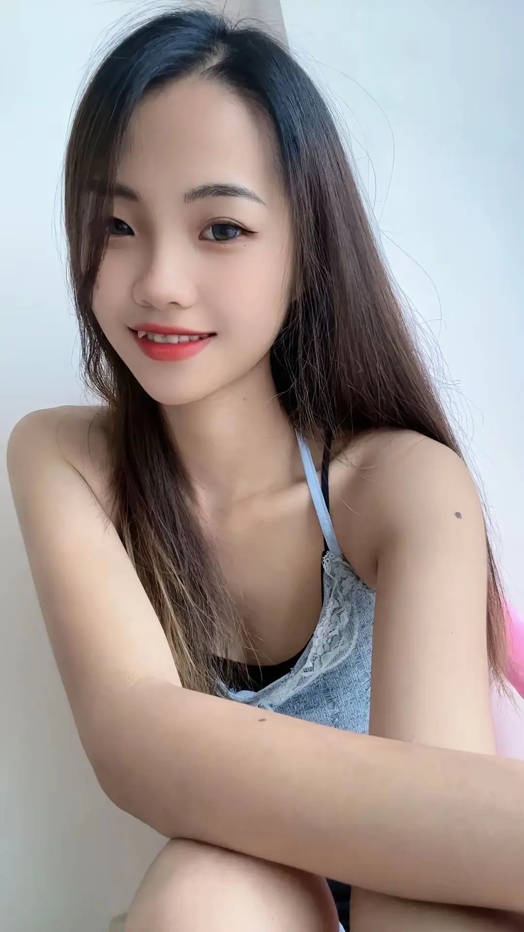 真的很幸福，以前都是我在照顾所有人，难过也不敢坑一声，现在终于拥有了自...